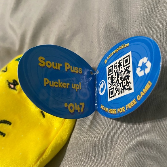 Cats vs Pickles - Picture 3 of 3